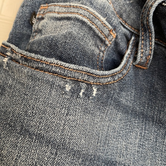 Judy Blue Wide Leg Distressed Style Jeans Size 16W High Rise Stretch Denim - Picture 12 of 16